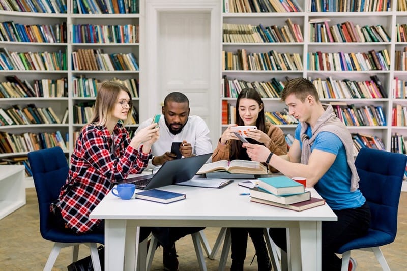 Wet in internetconsultatie die sociale zekerheid eenvoudiger maakt